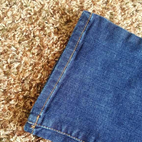 Joe's Jeans Mini Bootcut - Picture 6 of 12